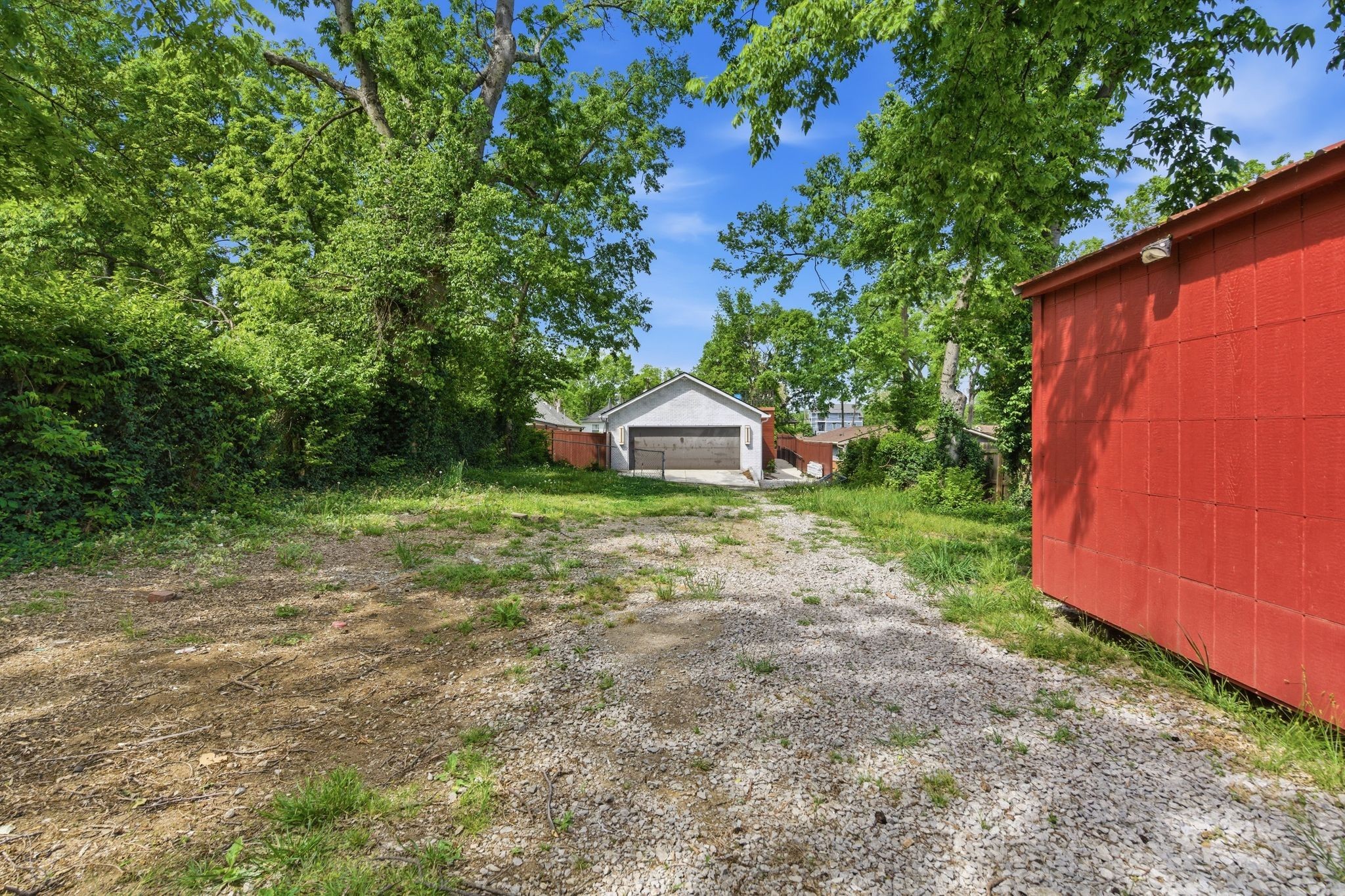 737 25th Ave, N Nashville TN 37208