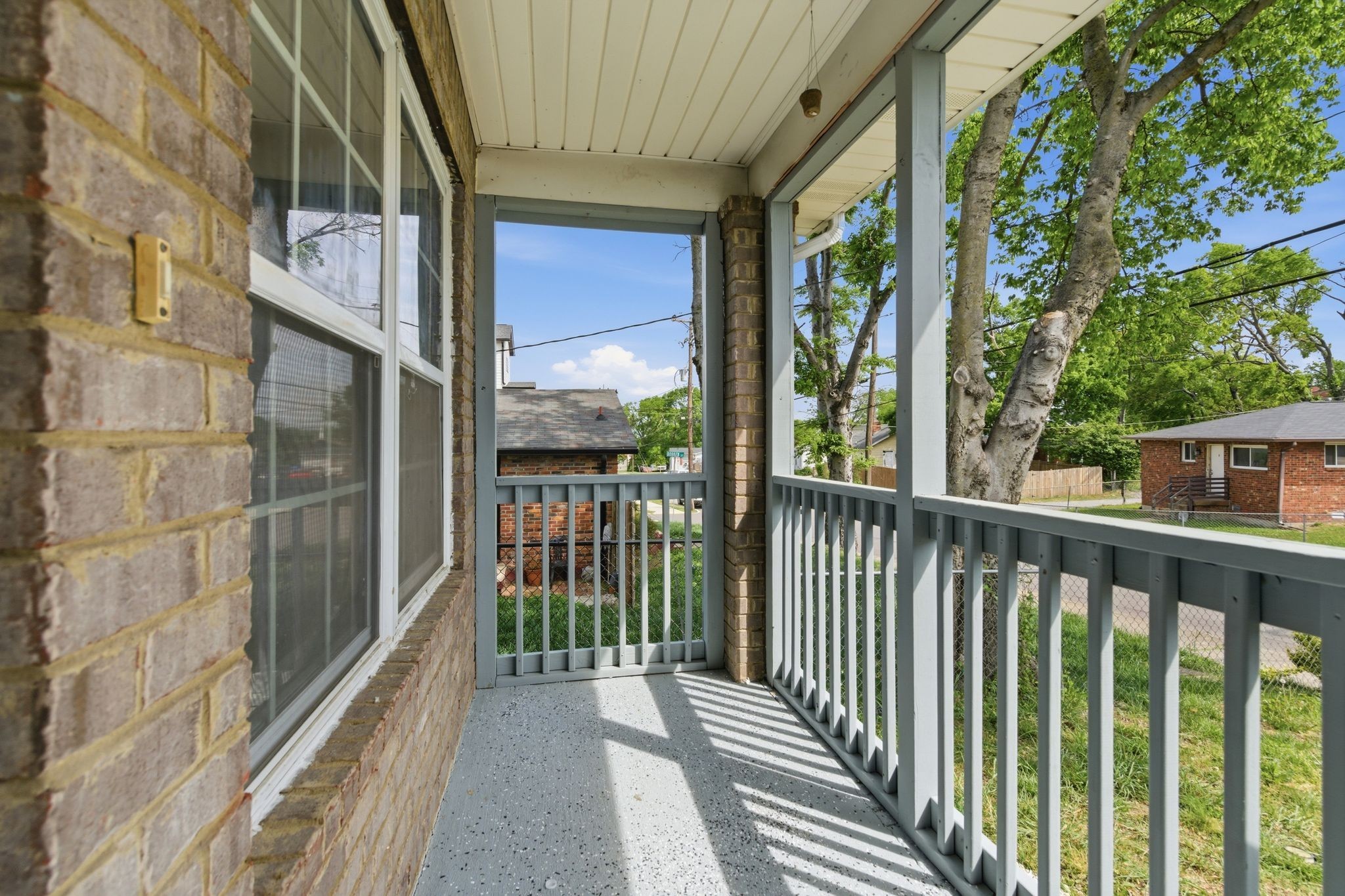 737 25th Ave, N Nashville TN 37208