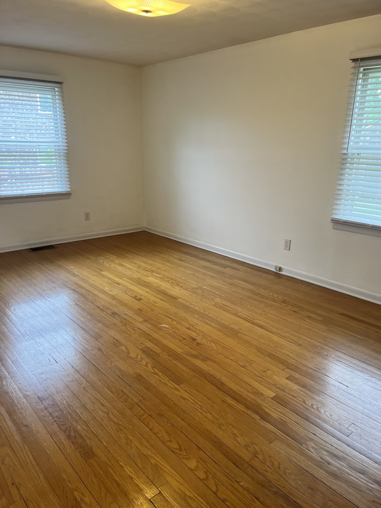 102 Gwen Avenue Gallatin TN 37066