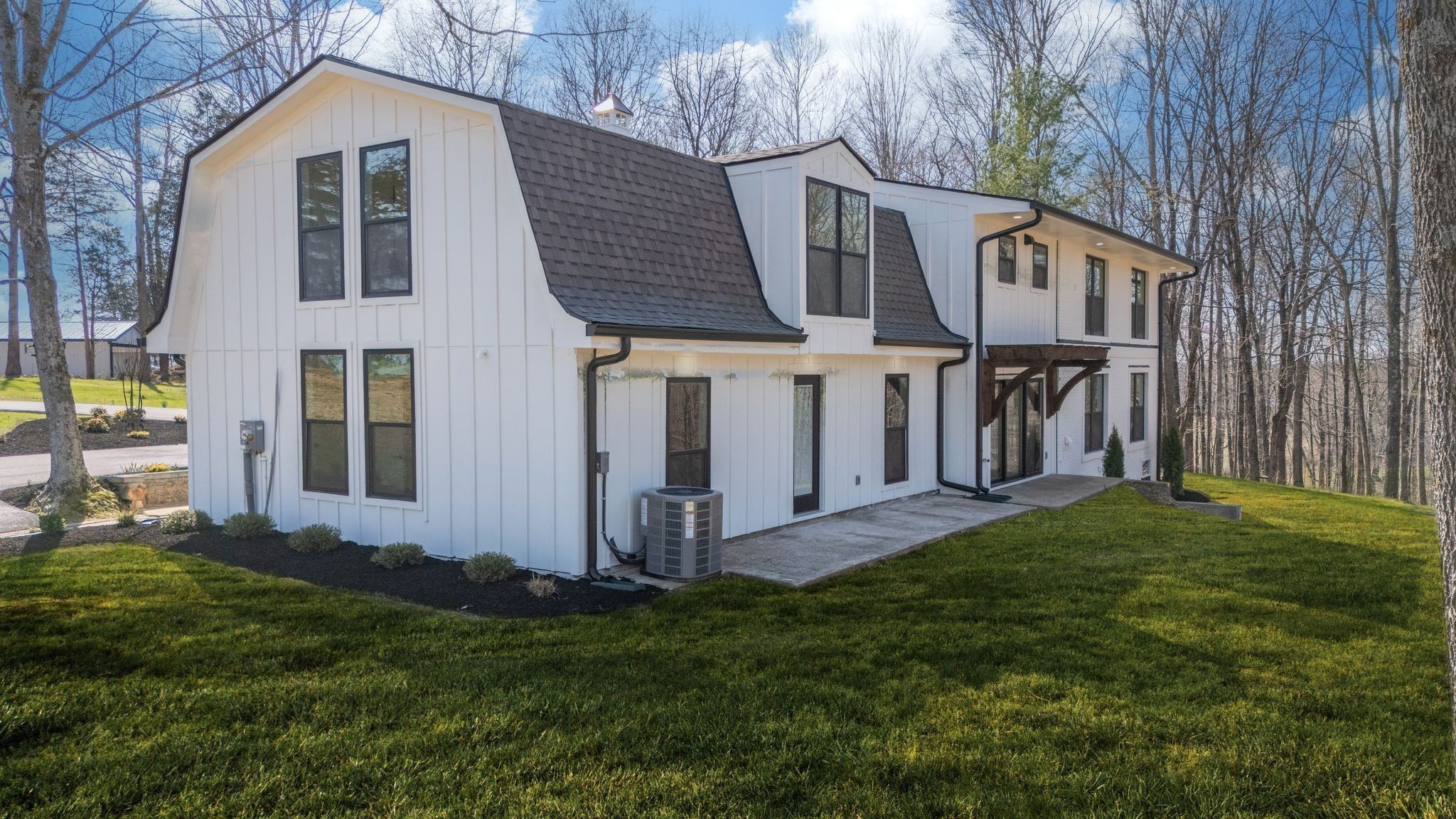 1510 East Piney Road Dickson TN 37055