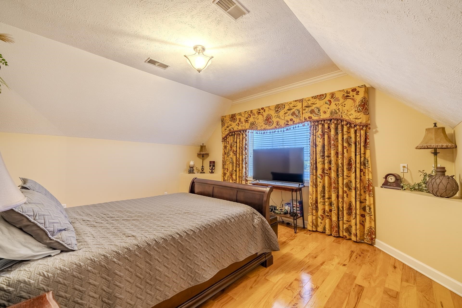 320 Silver Water Lane Counce TN 38326