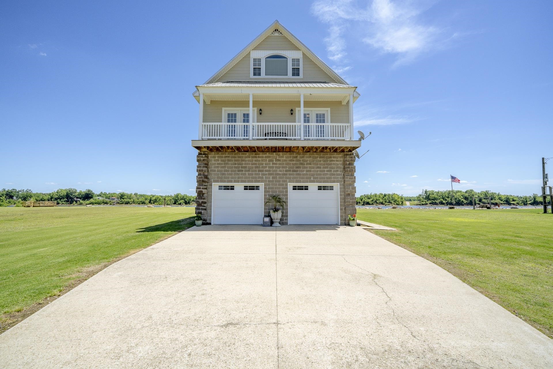 320 Silver Water Lane Counce TN 38326