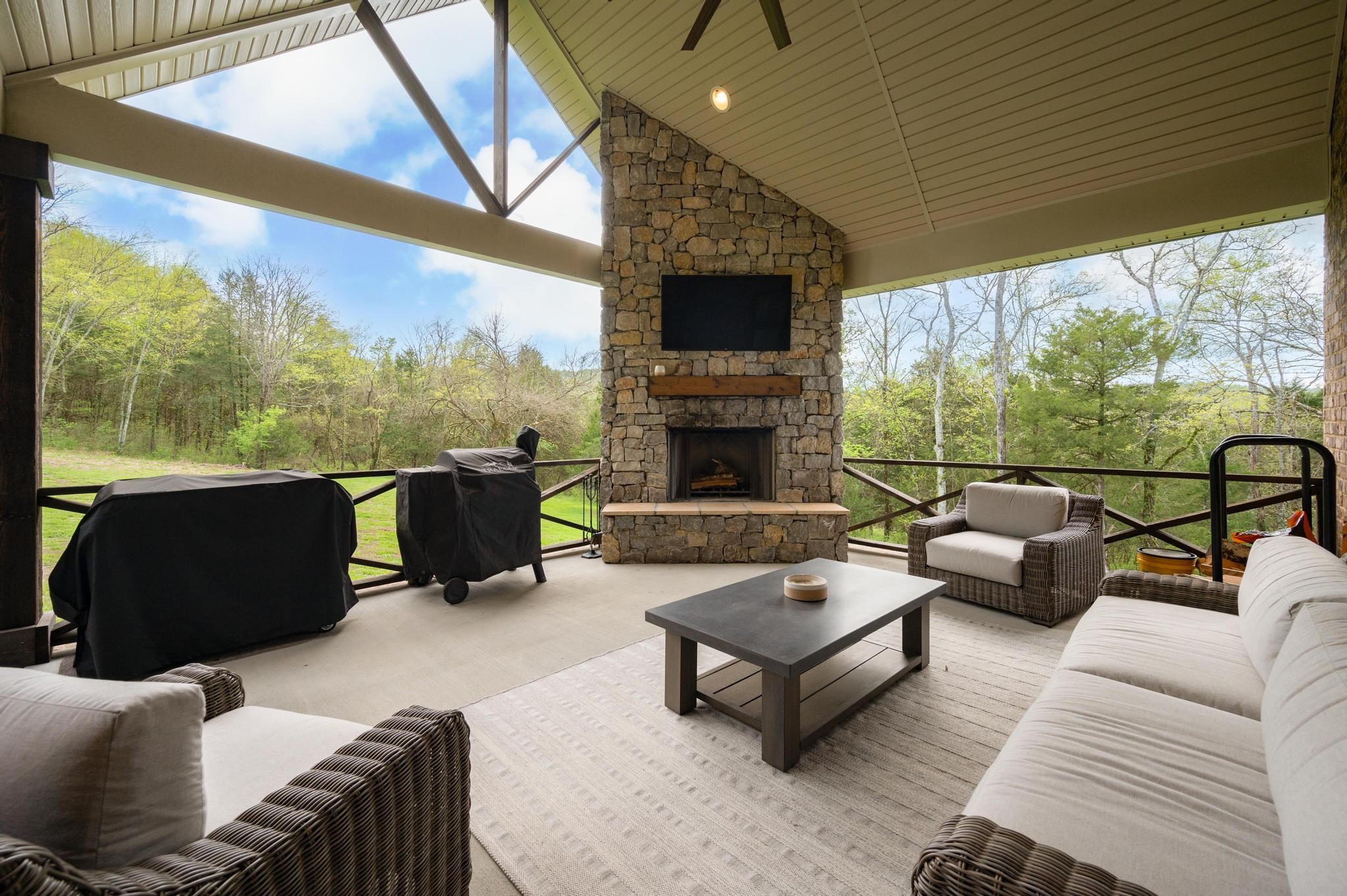 185 Mitchell Smith Lane Woodbury TN 37190