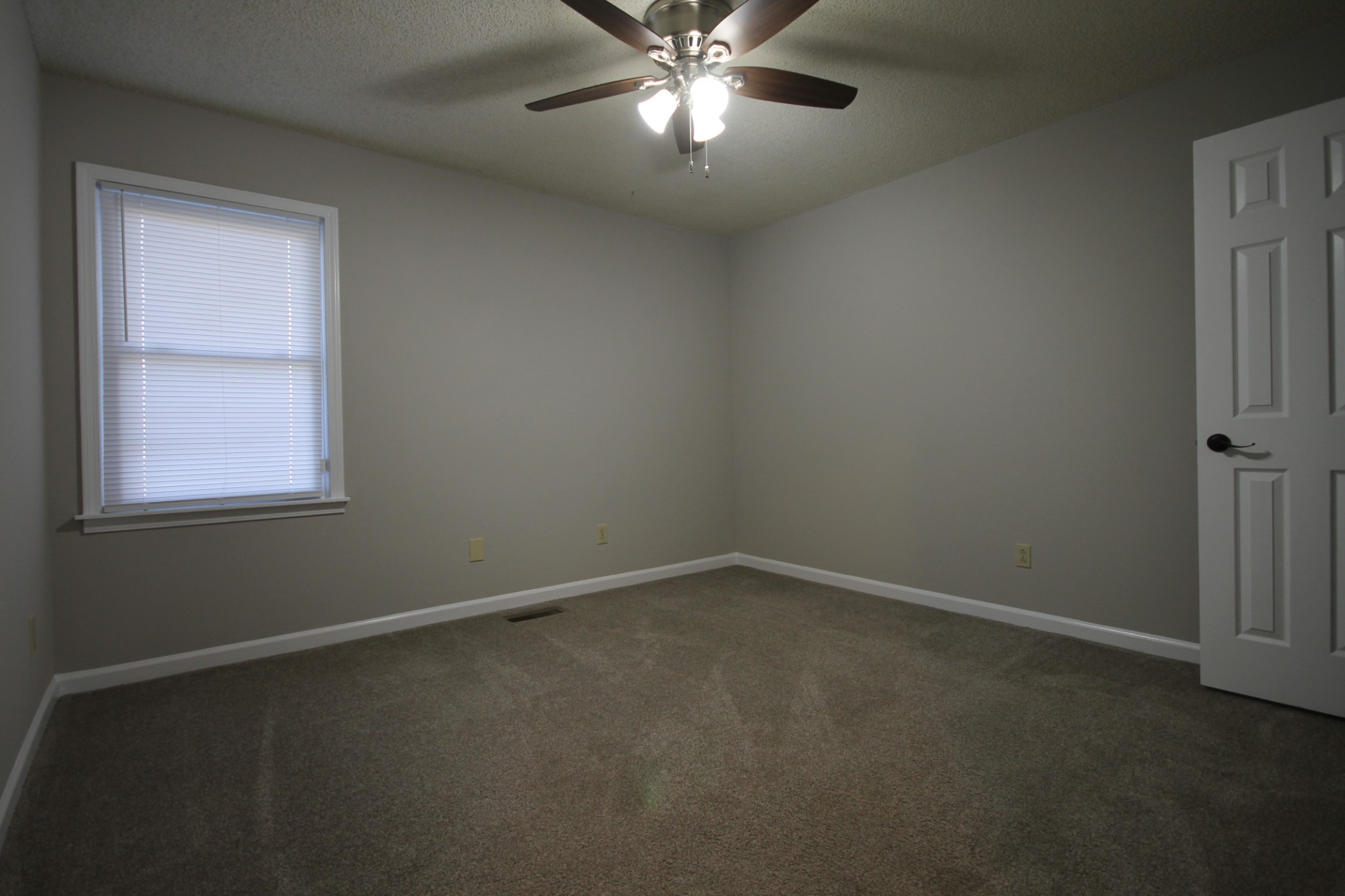 204 Hunter Drive Columbia TN 38401