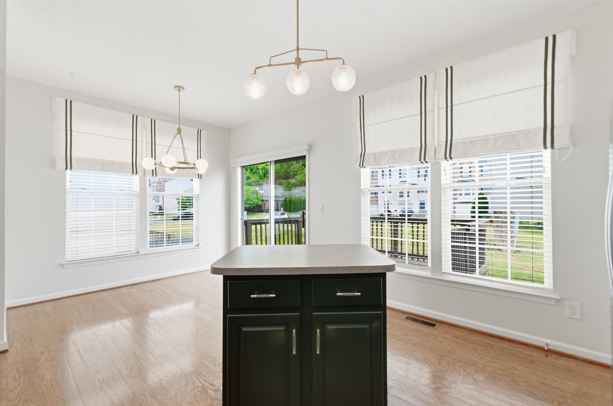 7277 Charlotte Pike Nashville TN 37209