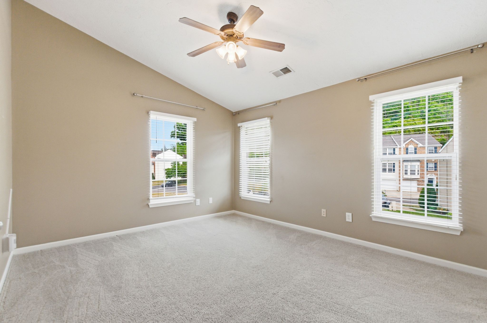 7277 Charlotte Pike Nashville TN 37209