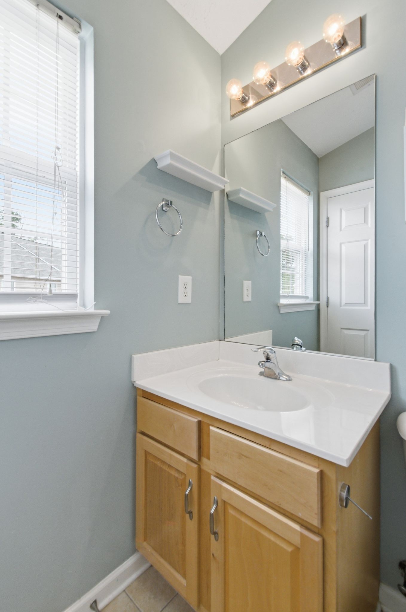 7277 Charlotte Pike Nashville TN 37209