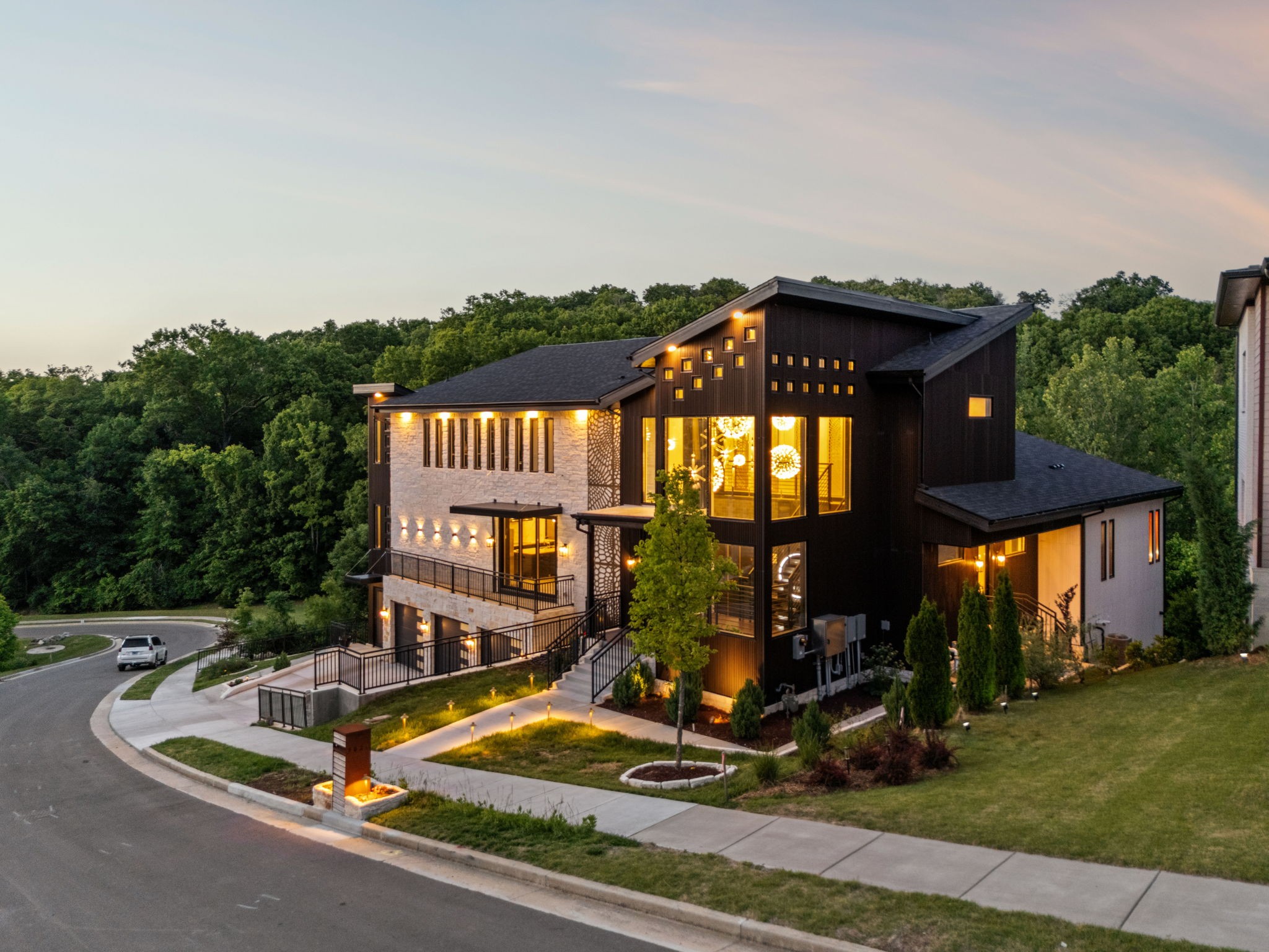 5824 Woodland Hills Drive Nashville TN 37211