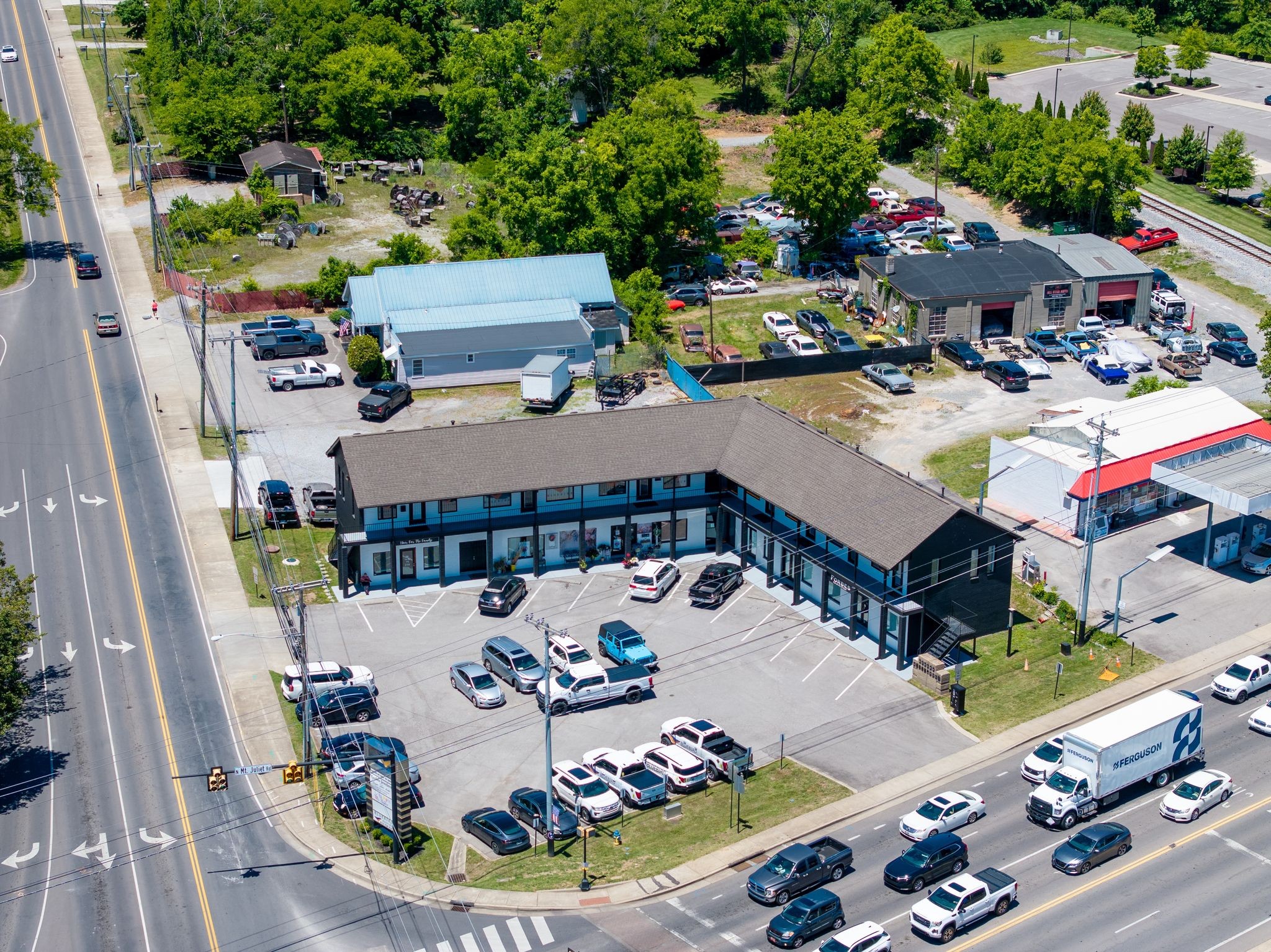 138 W Division Street Mount Juliet TN 37122