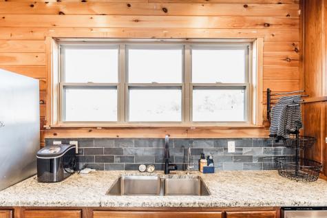 440 Honeysuckle Lane Road Bethpage TN 37022
