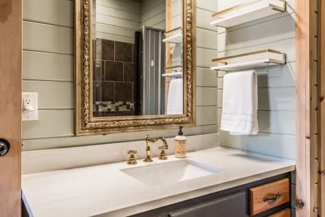 440 Honeysuckle Lane Road Bethpage TN 37022