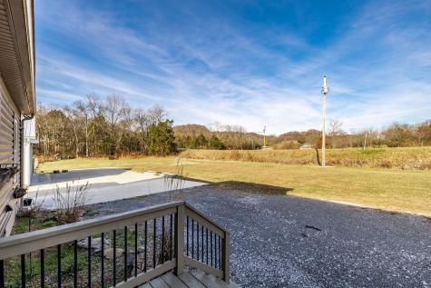 440 Honeysuckle Lane Road Bethpage TN 37022