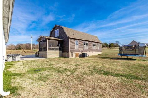 440 Honeysuckle Lane Road Bethpage TN 37022