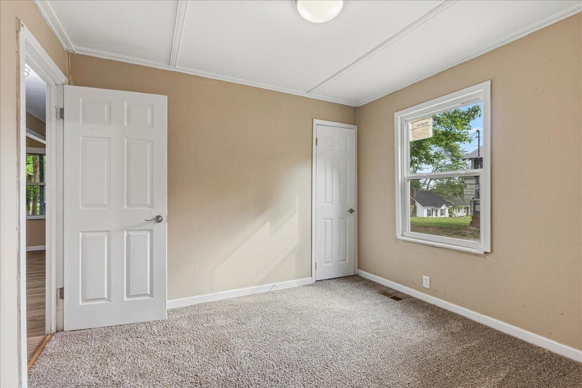 307 W Farrell Street Niota TN 37826