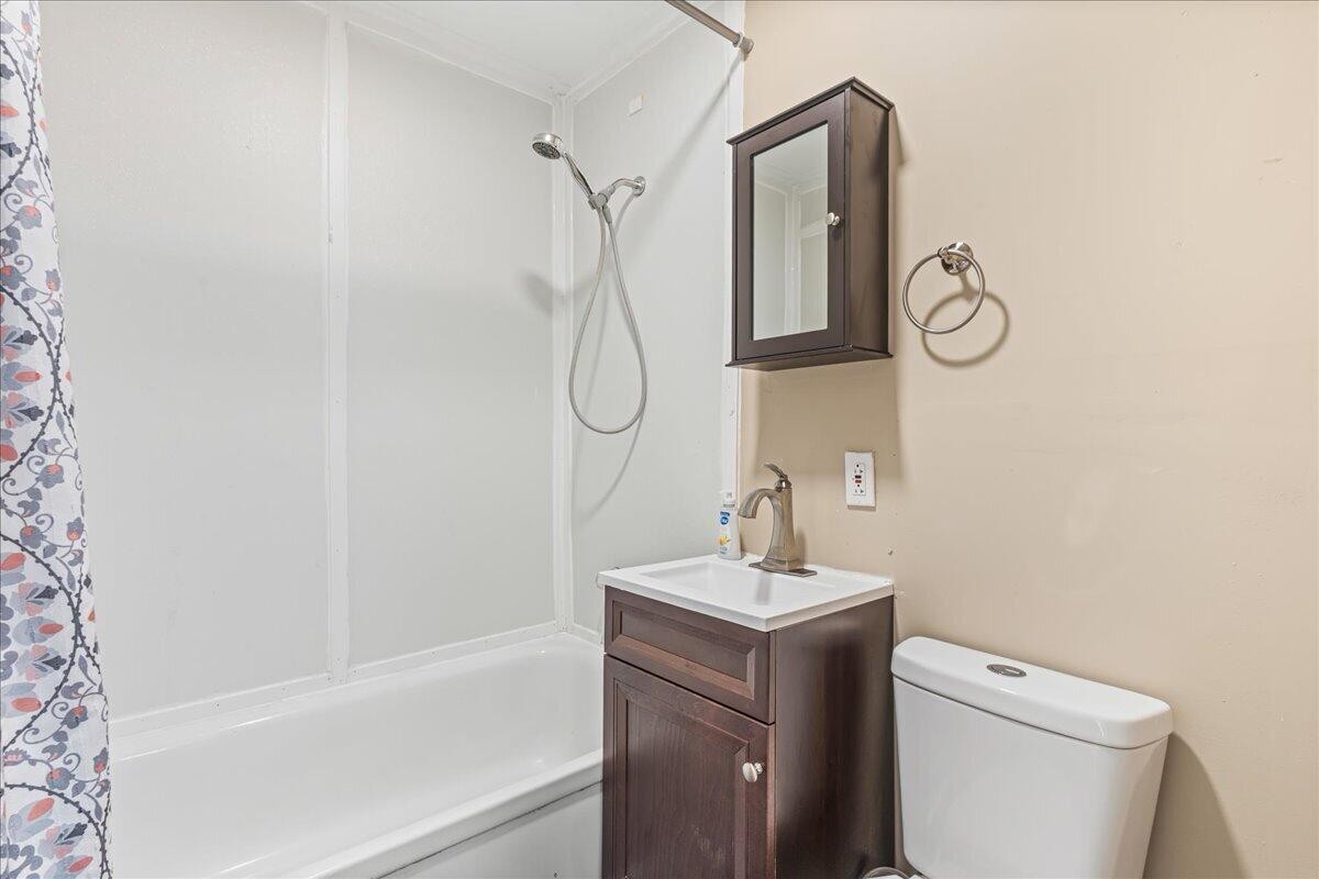 307 W Farrell Street Niota TN 37826