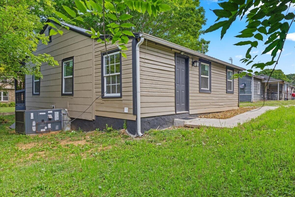 307 W Farrell Street Niota TN 37826