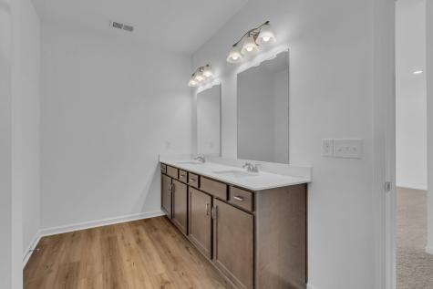 1117 Southerlynn Drive White House TN 37188