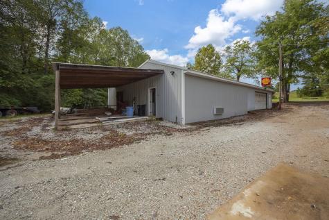 9475 Highway 100 Scotts Hill TN 38374