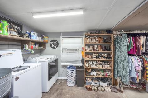9475 Highway 100 Scotts Hill TN 38374