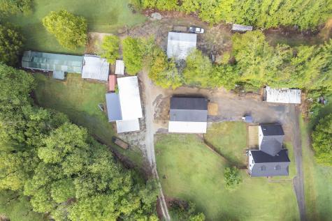 9475 Highway 100 Scotts Hill TN 38374