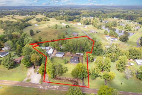 9475 Highway 100 Scotts Hill TN 38374