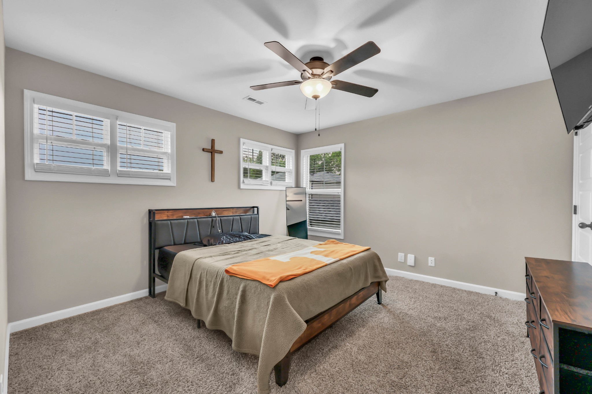 1176 Cottonwood Drive Clarksville TN 37040