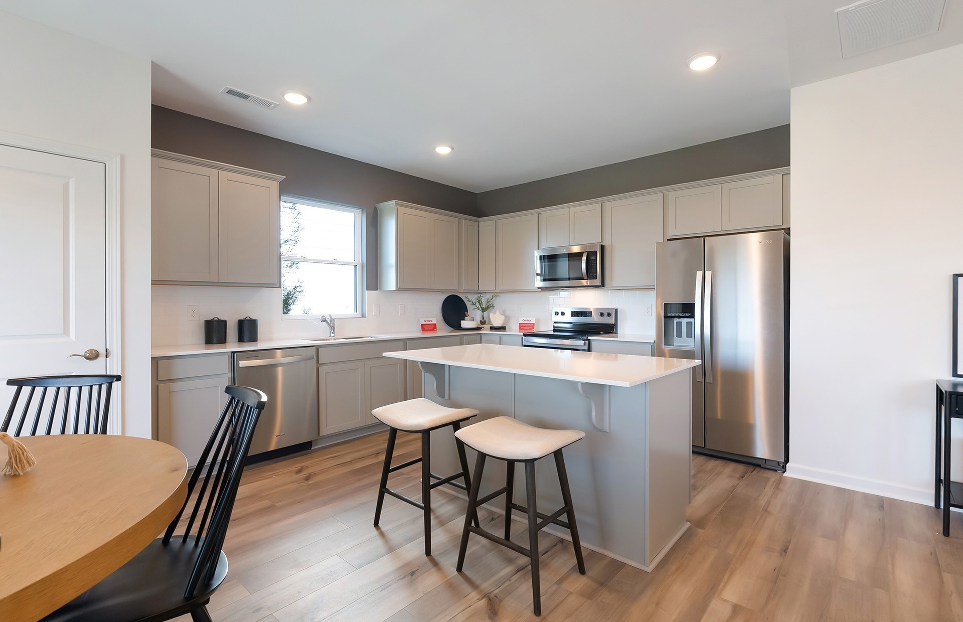3282 Barrel Oak Pass Columbia TN 38401