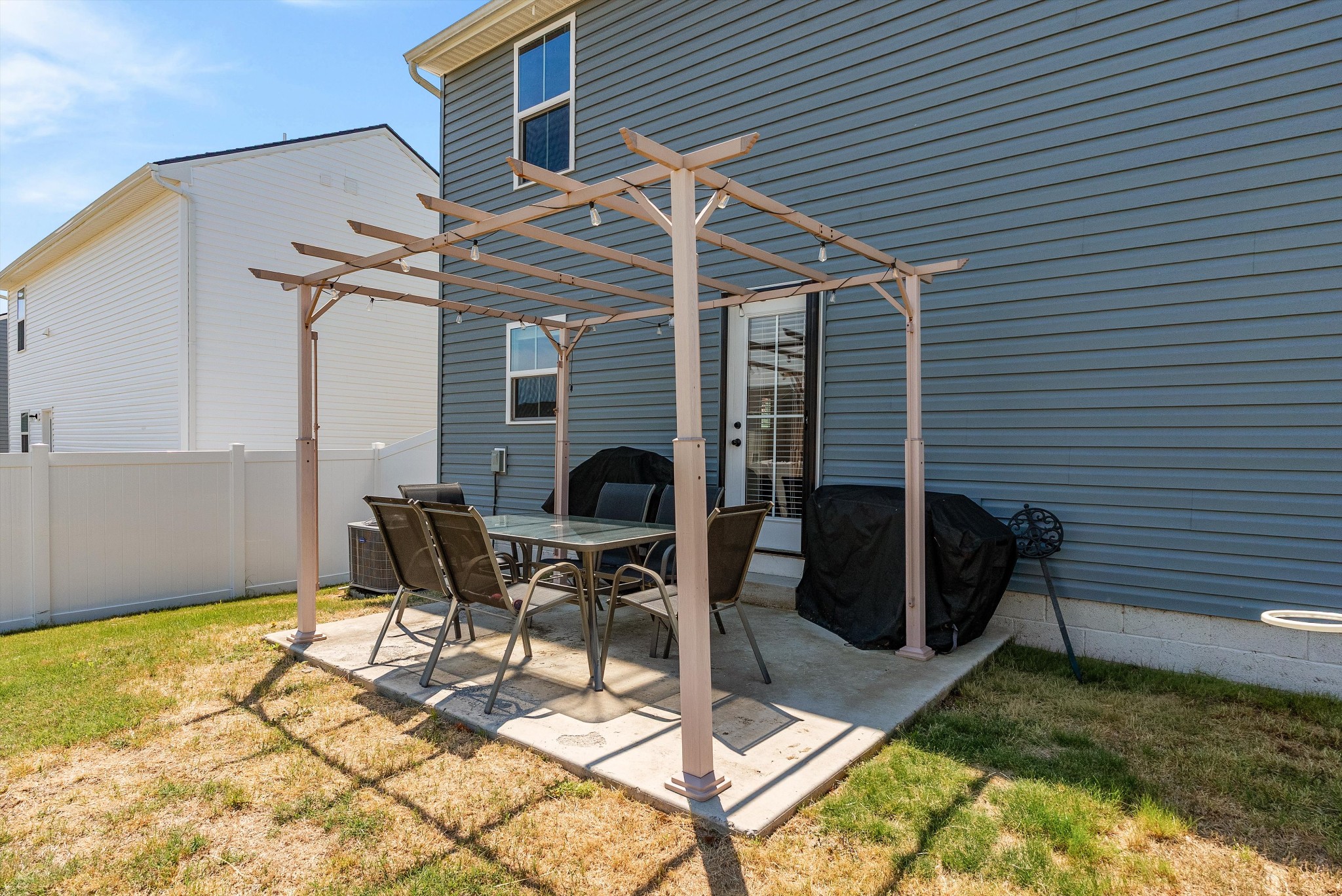 2325 Burnwick Grove Spring Hill TN 37174
