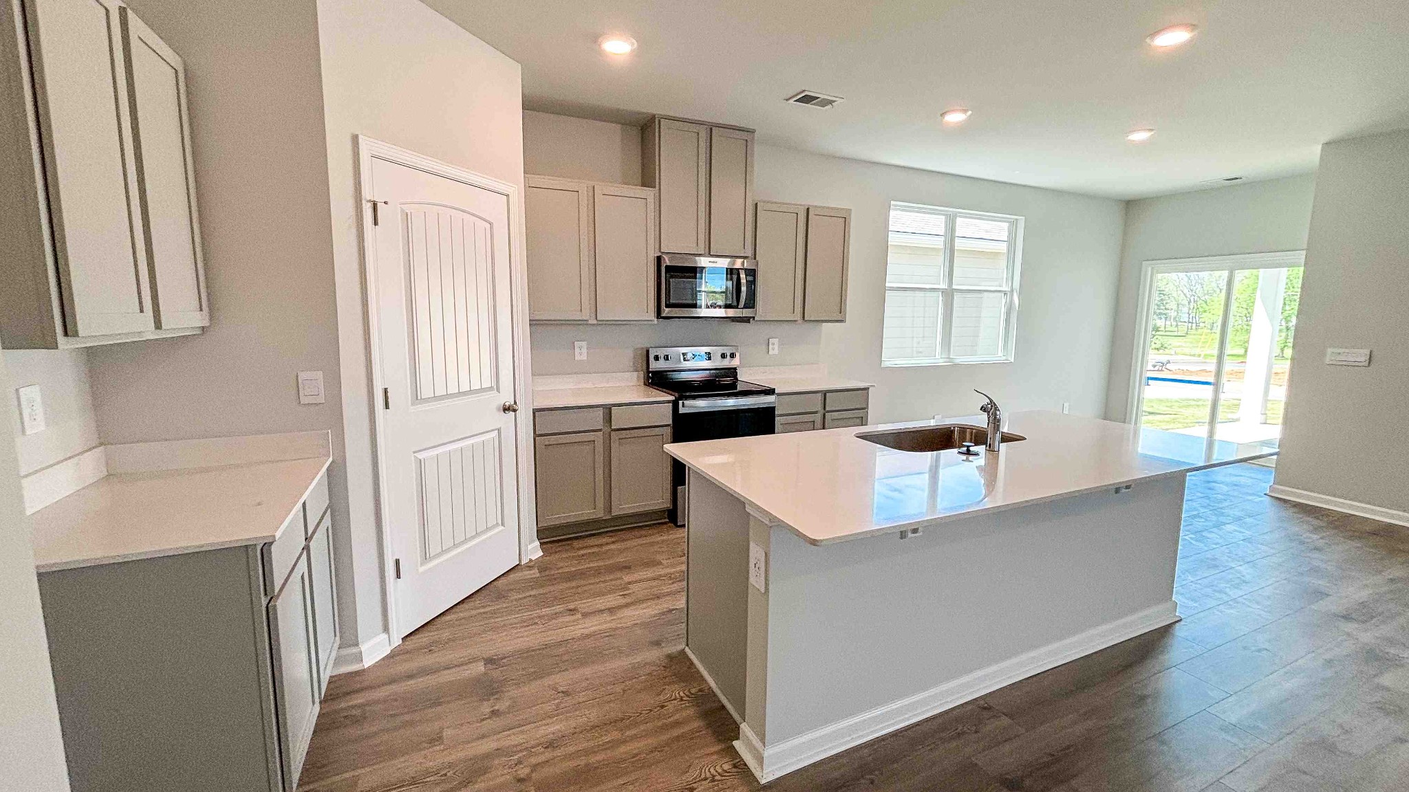 4023 Red Hawk Road Columbia TN 38401