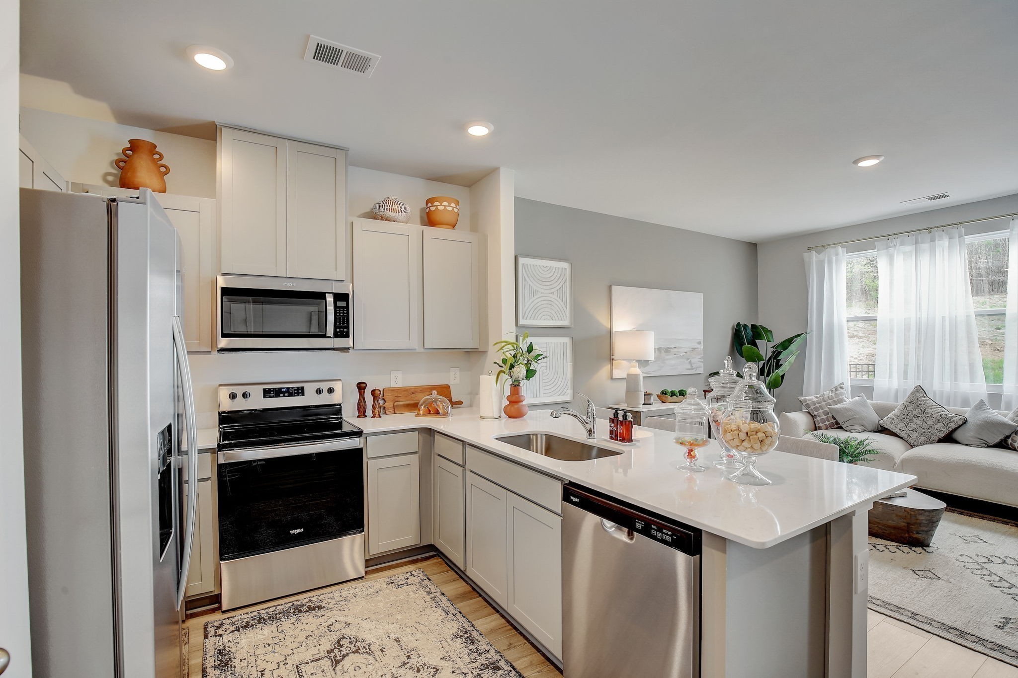 2271 Harlequin Point Lebanon TN 37090