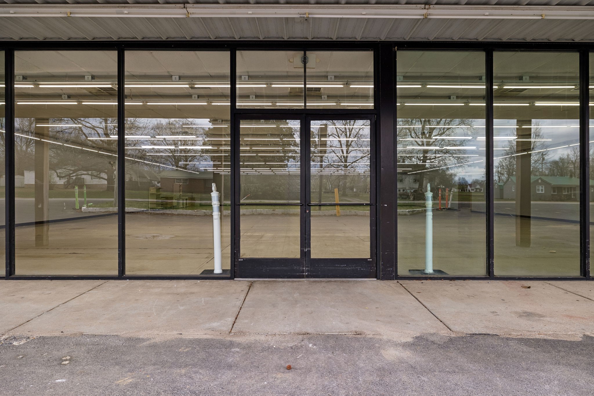 9090 Us Highway 70, E Mc Ewen TN 37101