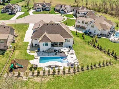 1032 Abbey Road Way Spring Hill TN 37174