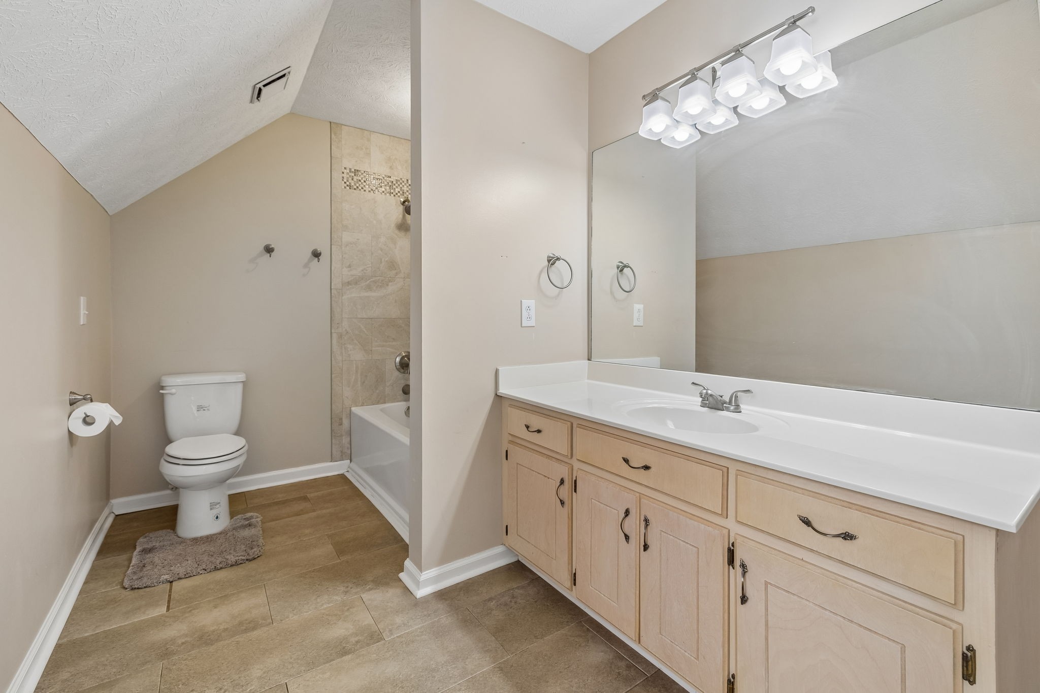 512 Decherd Lane Smyrna TN 37167