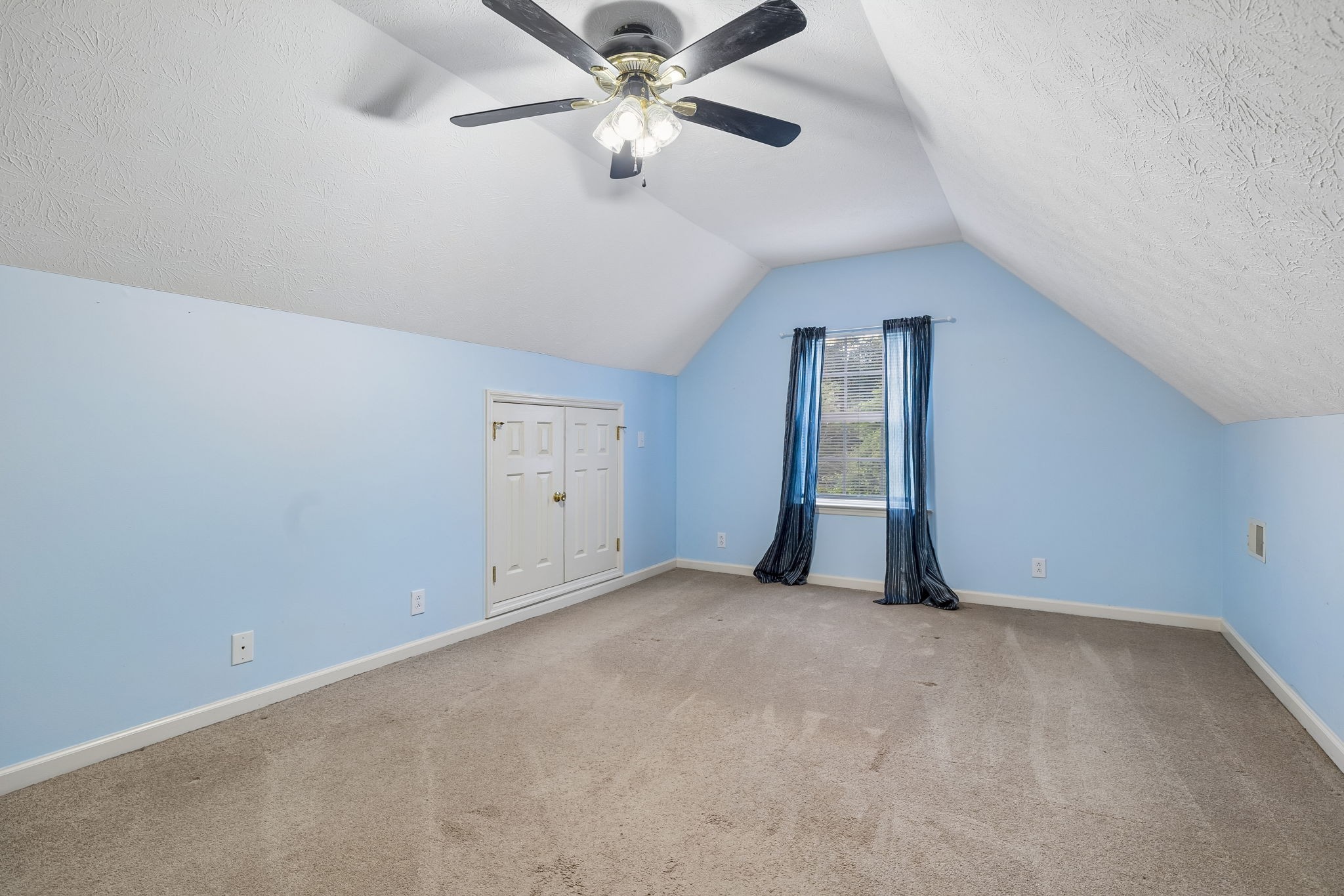 512 Decherd Lane Smyrna TN 37167