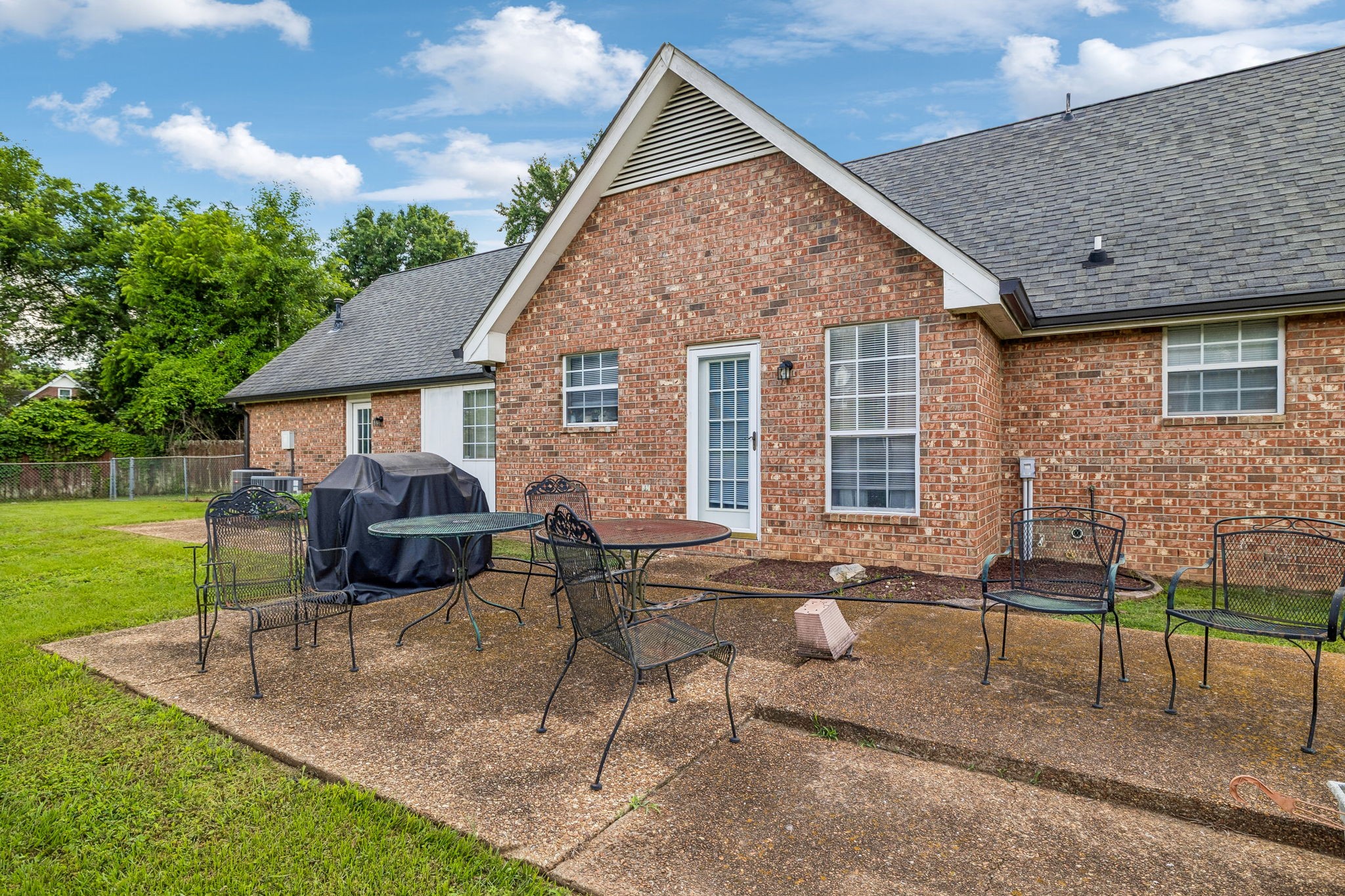512 Decherd Lane Smyrna TN 37167