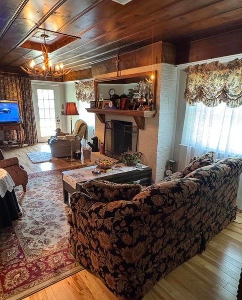 917 Columbia Avenue Centerville TN 37033