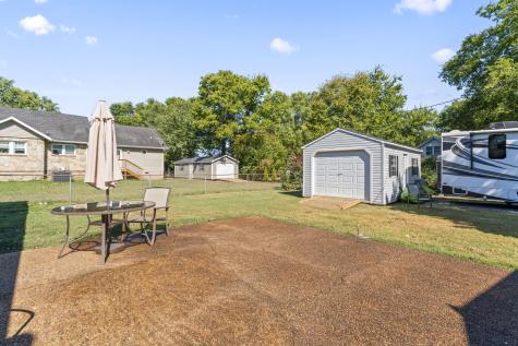 208 Roscoe Street Goodlettsville TN 37072