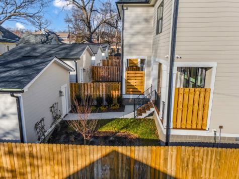 103 37th Ave, N Nashville TN 37209