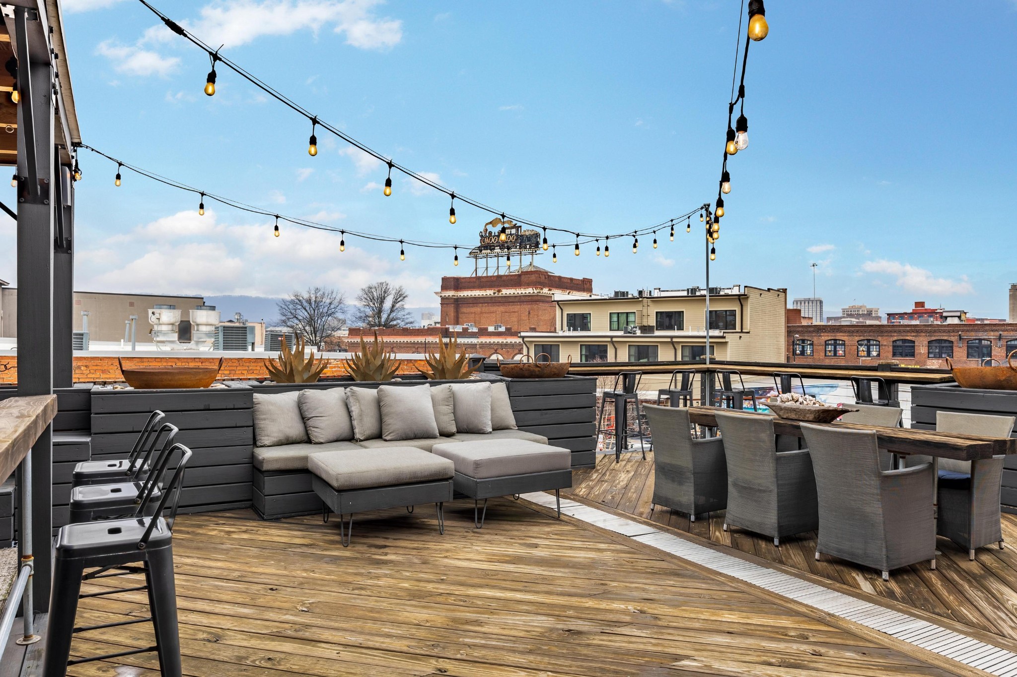 55 E Main Street Chattanooga TN 37408