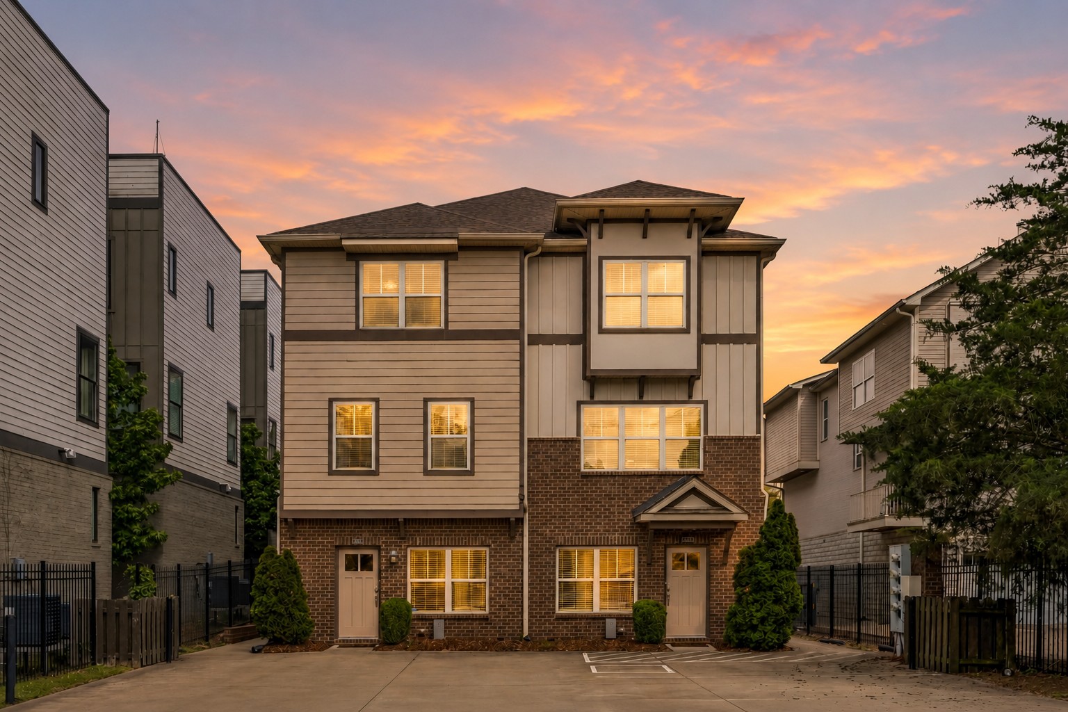 1722C 14th Ave, S Nashville TN 37212