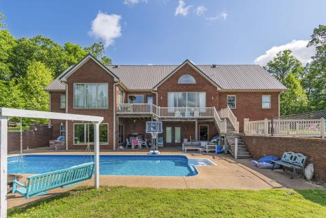 2266 S Main Street Lobelville TN 37097