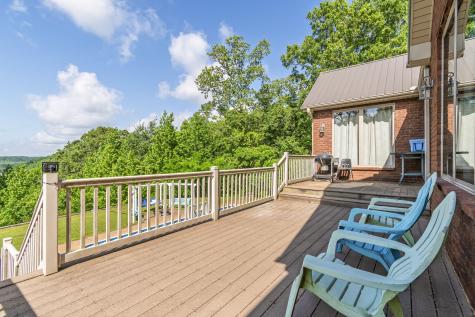 2266 S Main Street Lobelville TN 37097