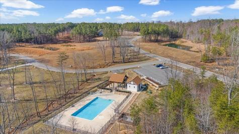 6675 Raulston Falls Road Jasper TN 37347