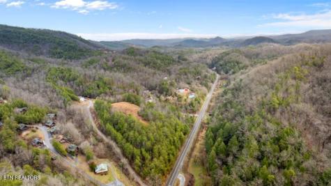 1999 E Mountain View Way Sevierville TN 37862
