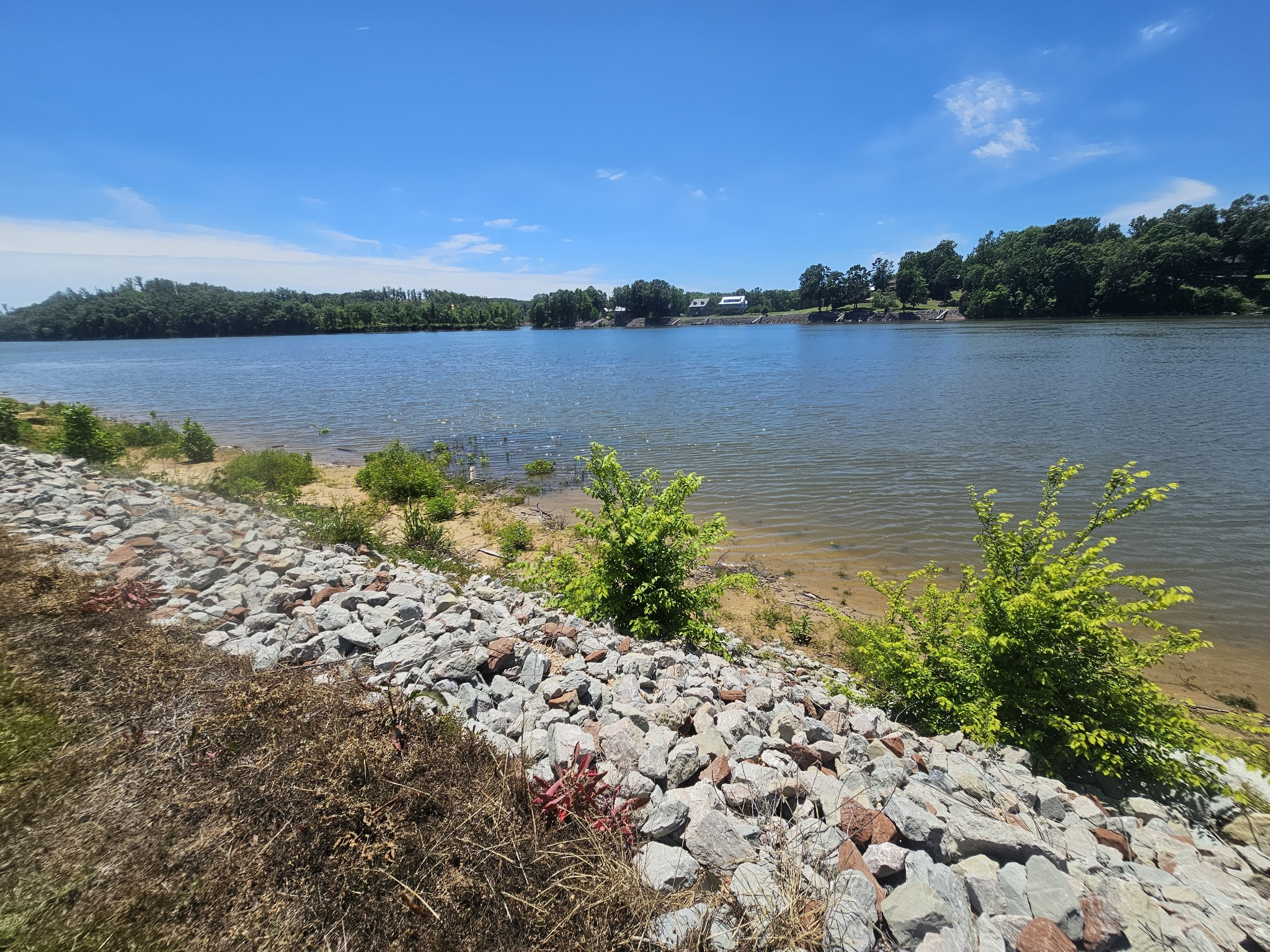 1685 Hardin Bottom River Road Clifton TN 38425