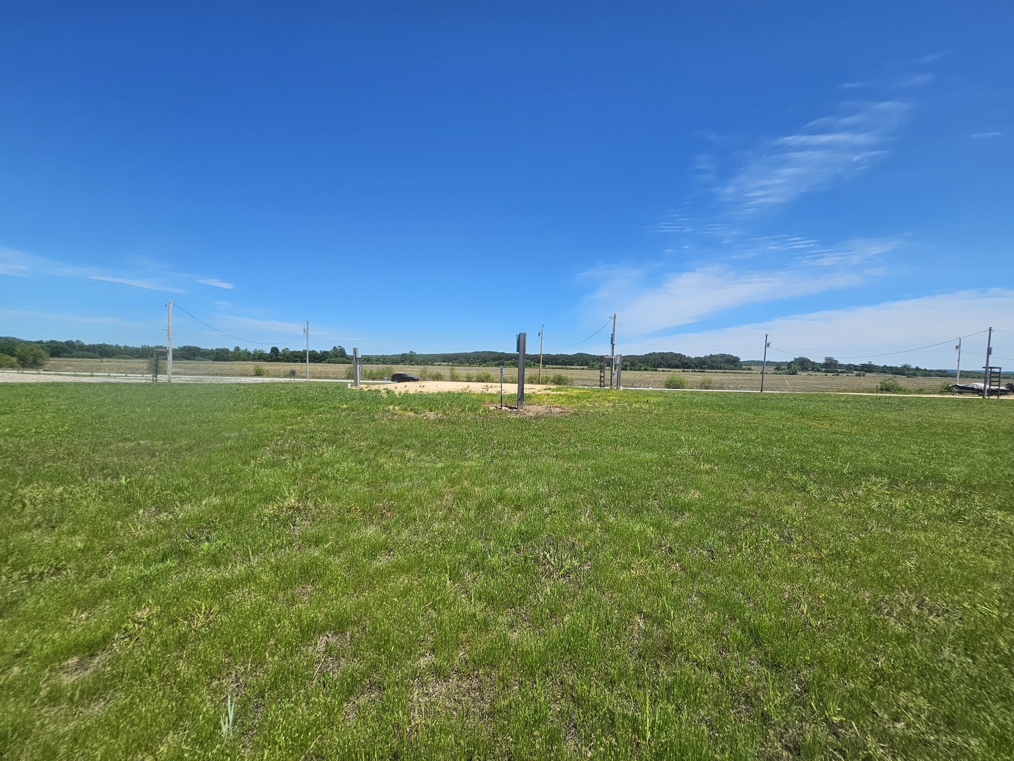 1685 Hardin Bottom River Road Clifton TN 38425