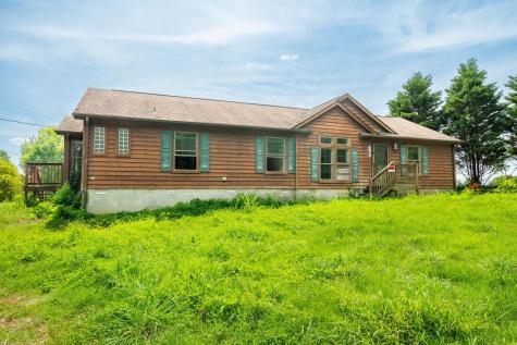 5016 Caney Sink Road Adams TN 37010