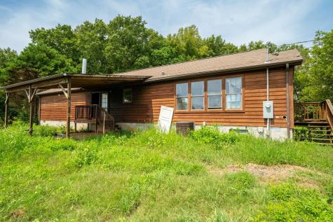 5016 Caney Sink Road Adams TN 37010