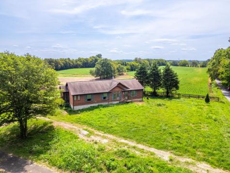 5016 Caney Sink Road Adams TN 37010
