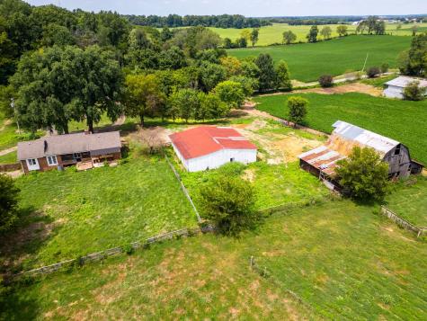 5016 Caney Sink Road Adams TN 37010